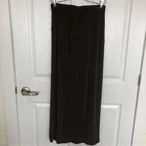 Free People Maxi Skirt Sheer brown. Exposed seams. Elastic waistband